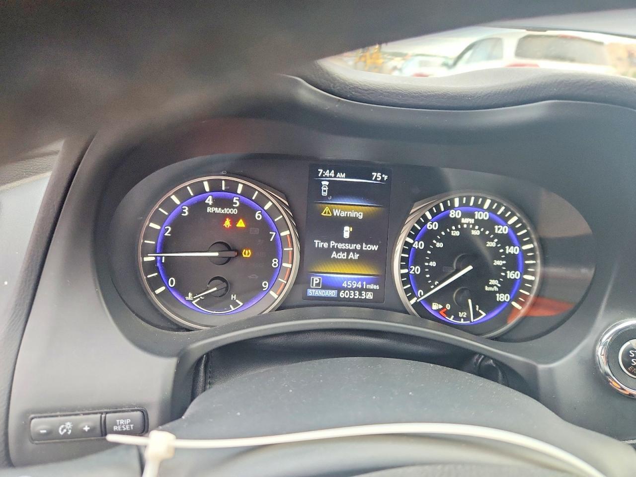 2019 Infiniti Q60 3.0T Luxe - zdjęcie 9