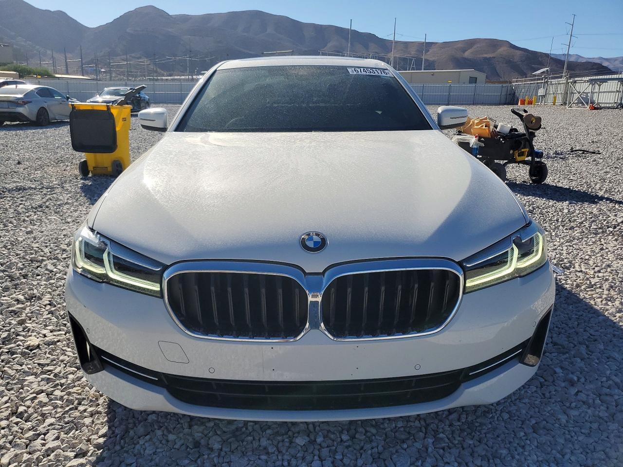 2021 BMW 530 I - zdjęcie 5