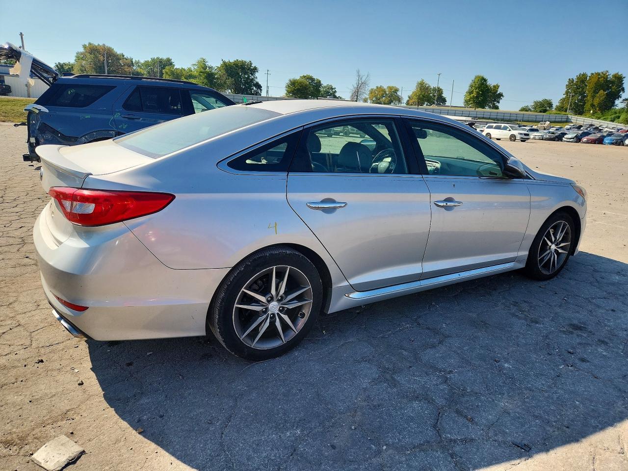 2015 Hyundai Sonata Sport 2.0T - zdjęcie 3