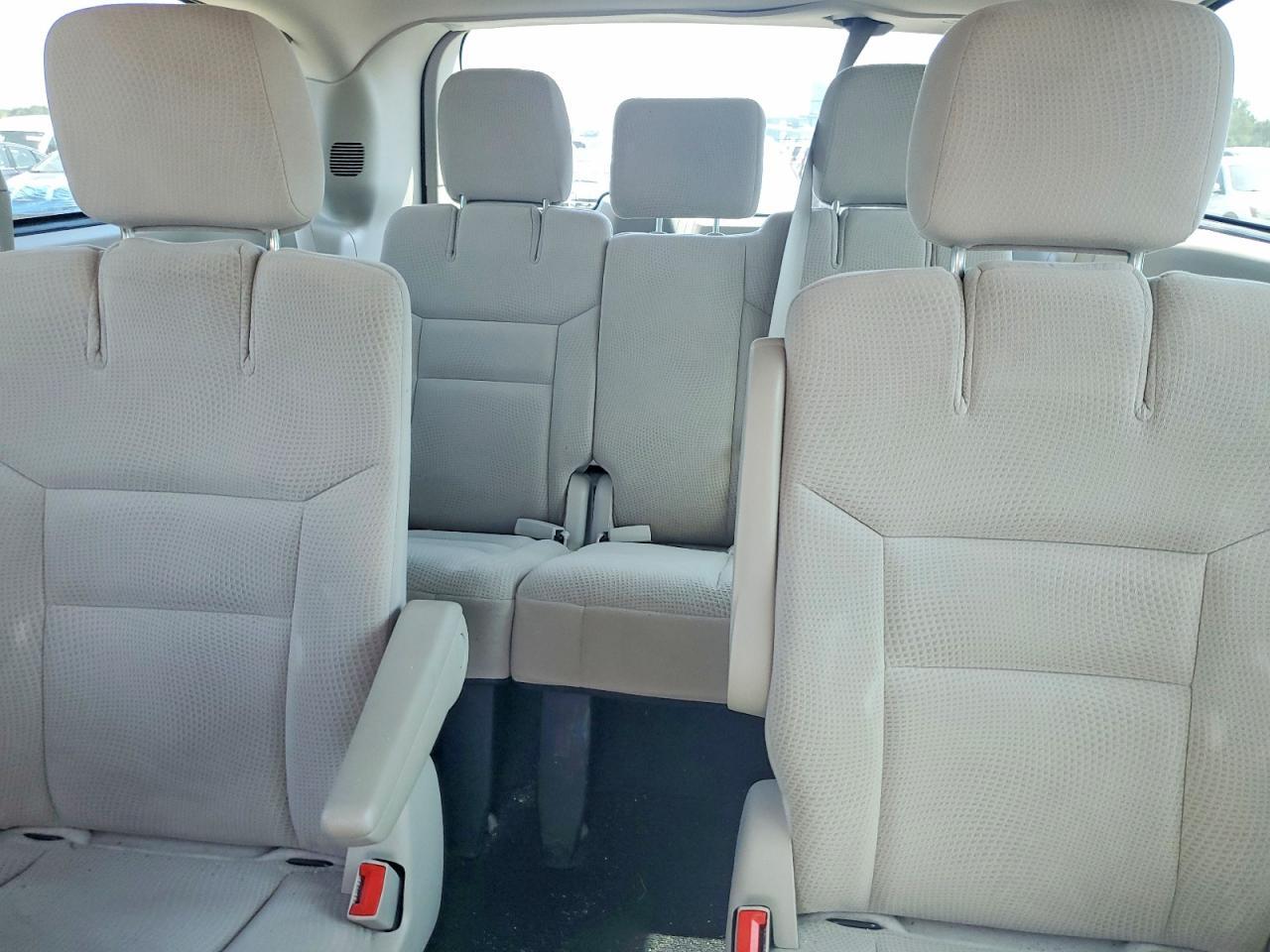 2016 Dodge Grand Caravan Se - zdjęcie 10