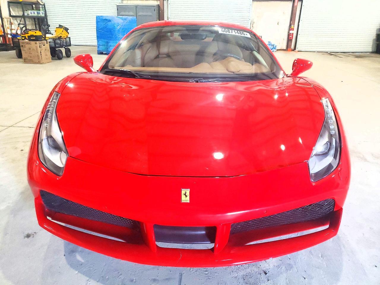 2016 Ferrari 488 Gtb - zdjęcie 5