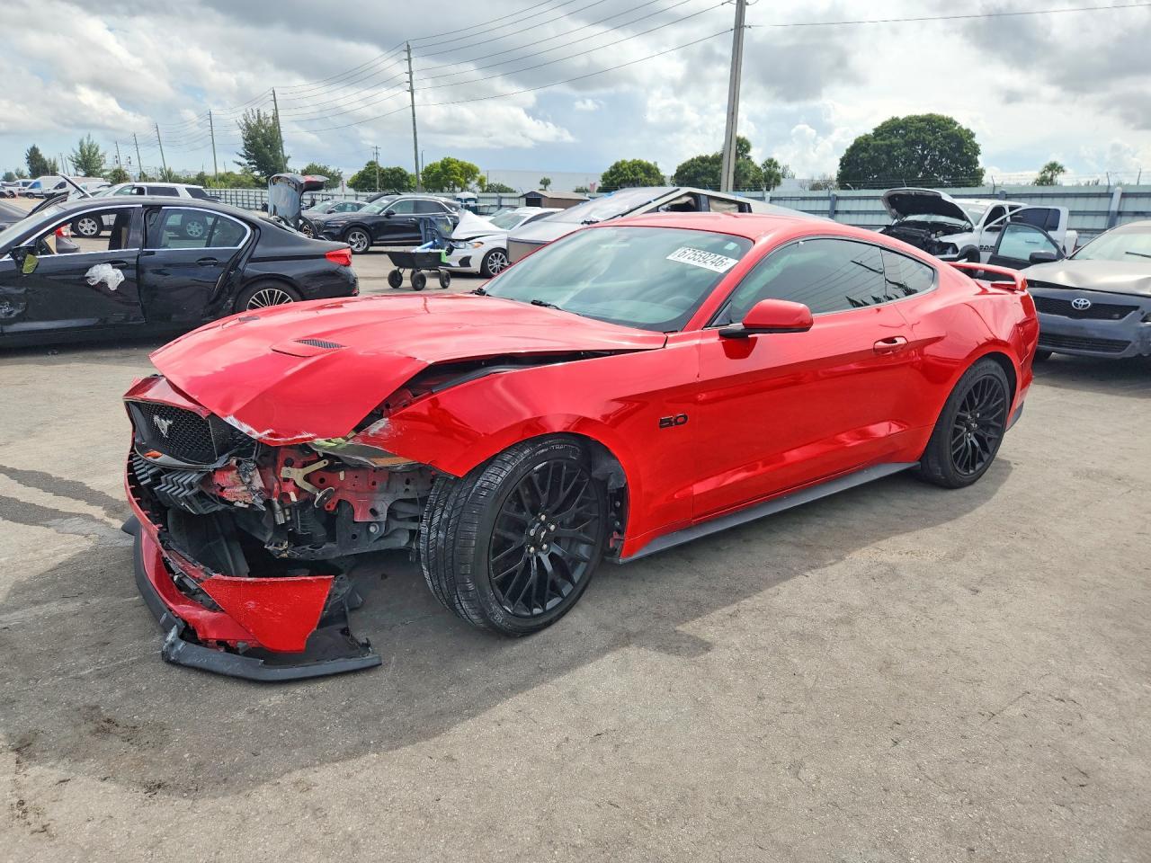2019 Ford Mustang Gt - zdjęcie główne