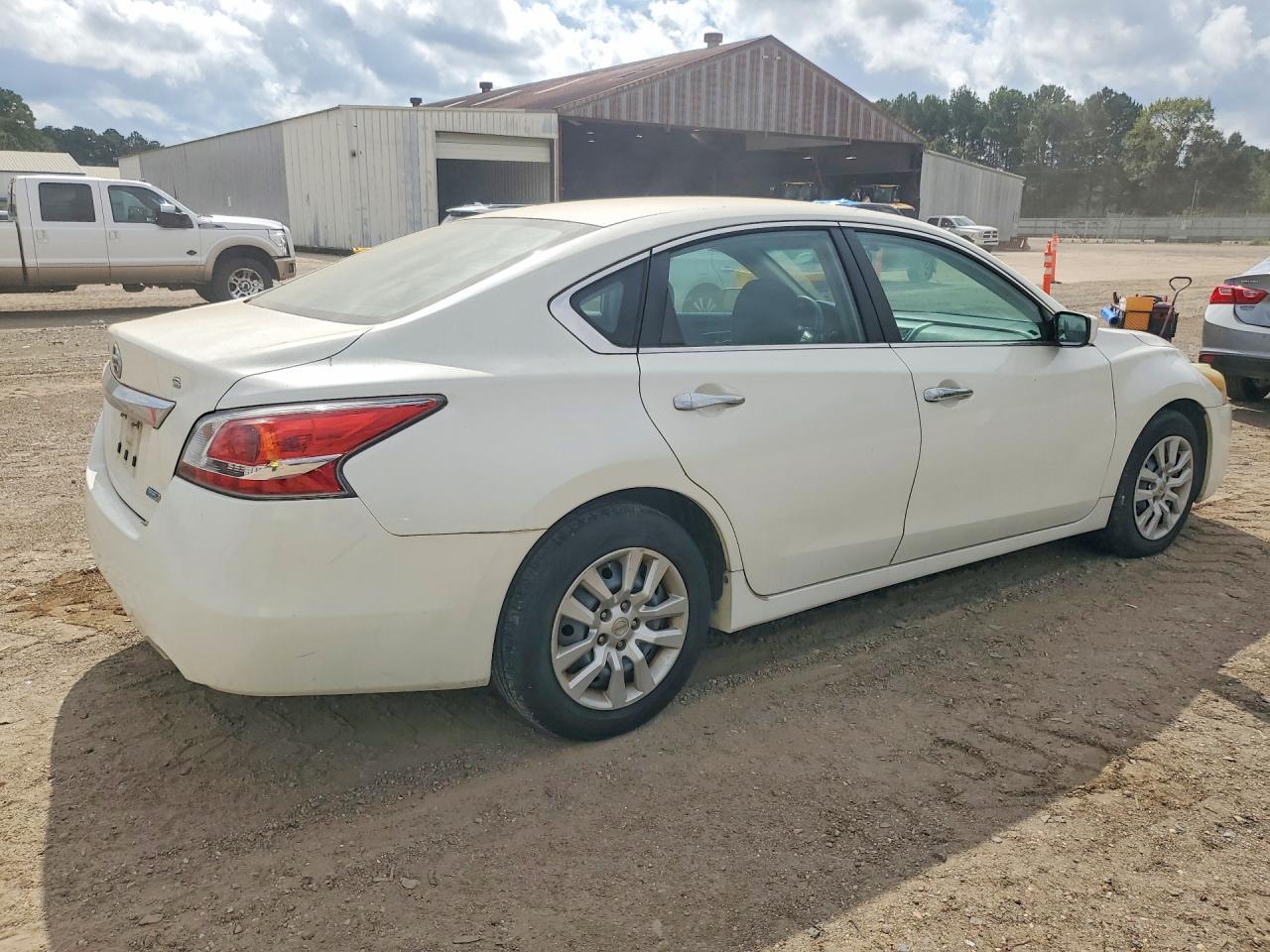 2014 Nissan Altima 2.5 S - zdjęcie 3