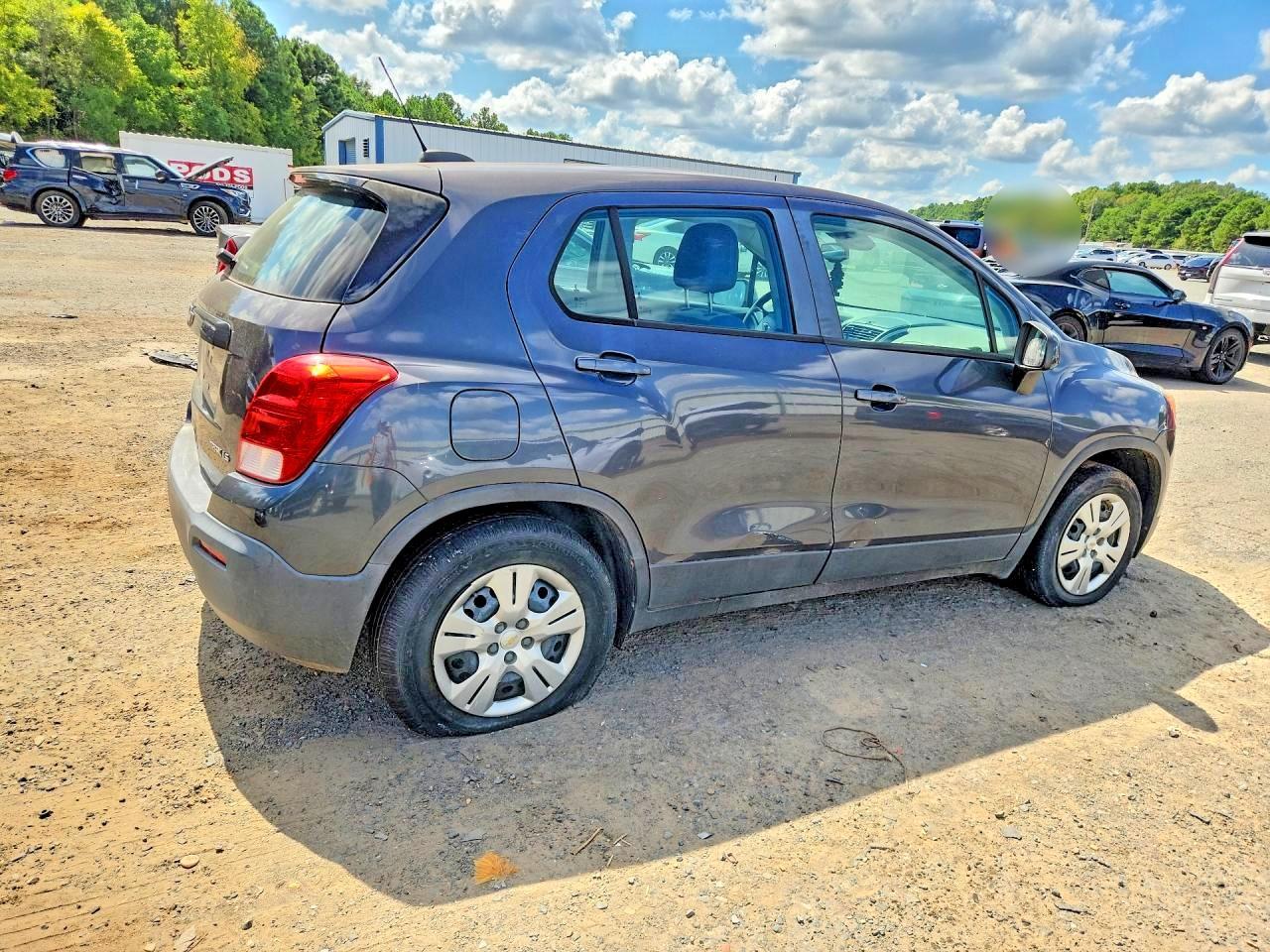 2016 Chevrolet Trax Ls - zdjęcie 3