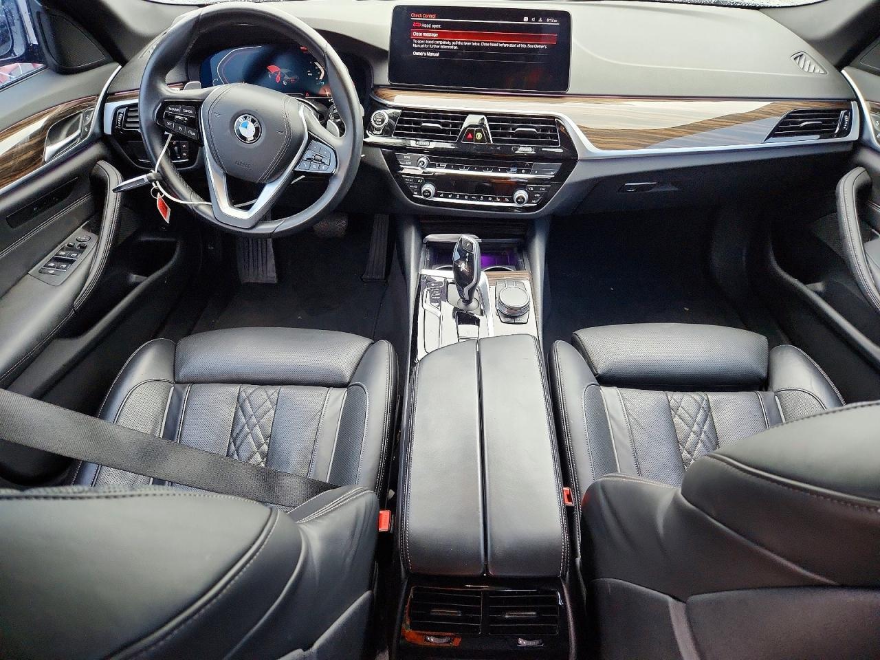 2022 BMW 530 I - zdjęcie 8