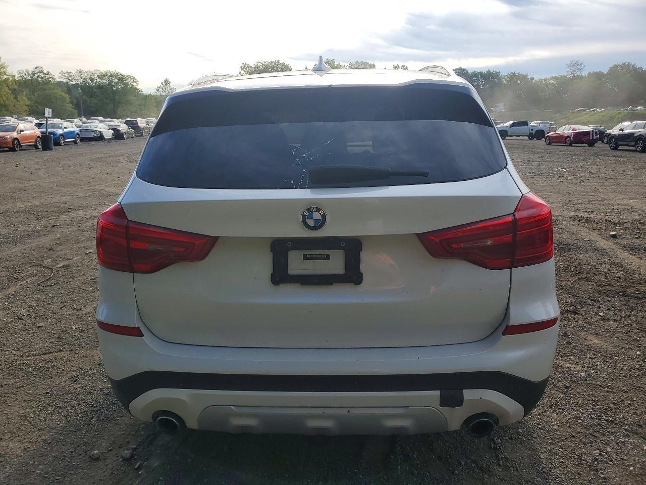 2019 BMW X3 xDrive30I - zdjęcie 6