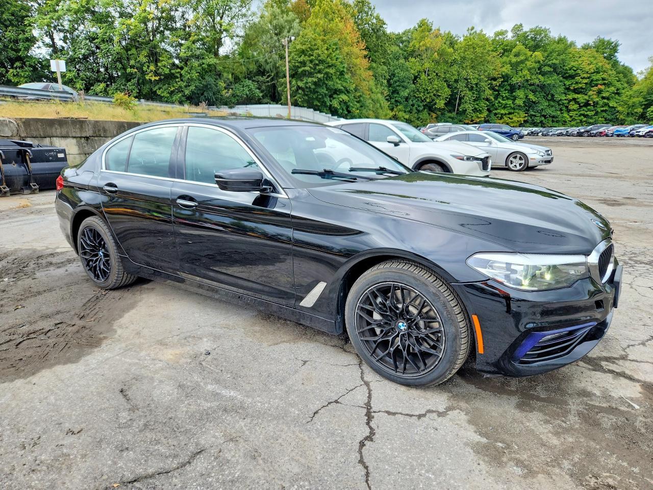 2018 BMW Seria 5 530i - zdjęcie 4