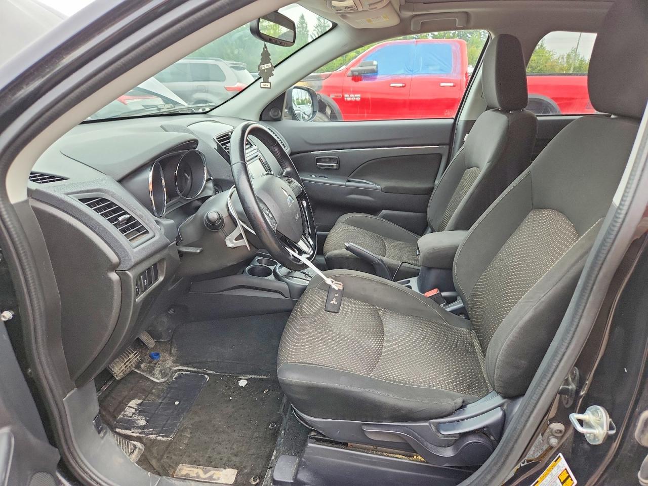 2016 Mitsubishi Rvr - zdjęcie 7