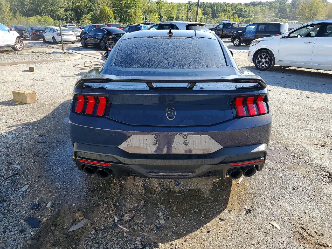 2025 Ford Mustang Dark Horse - zdjęcie 6