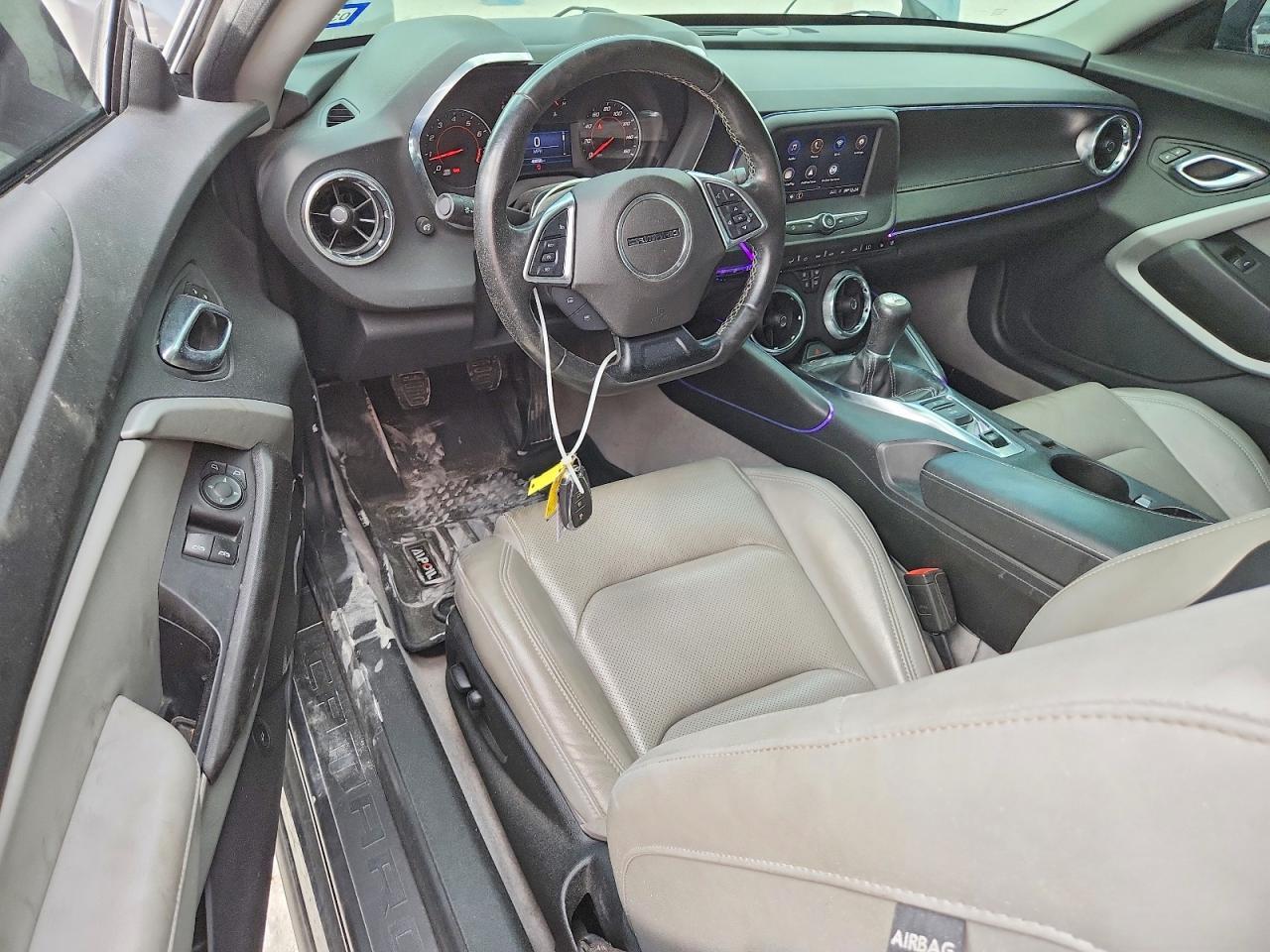 2020 Chevrolet Camaro Lt - zdjęcie 8