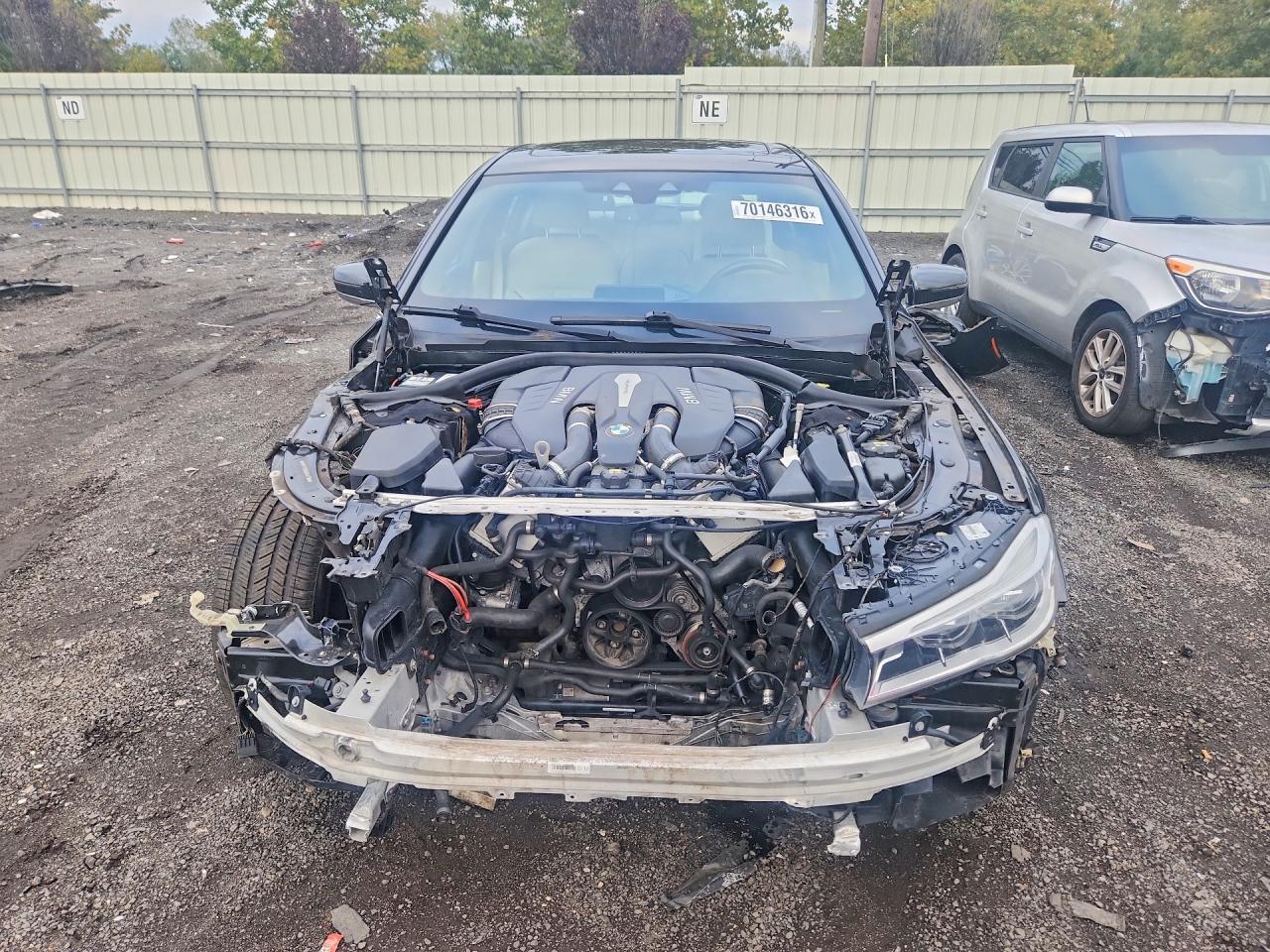 2018 BMW Seria 7 B7 - zdjęcie 5
