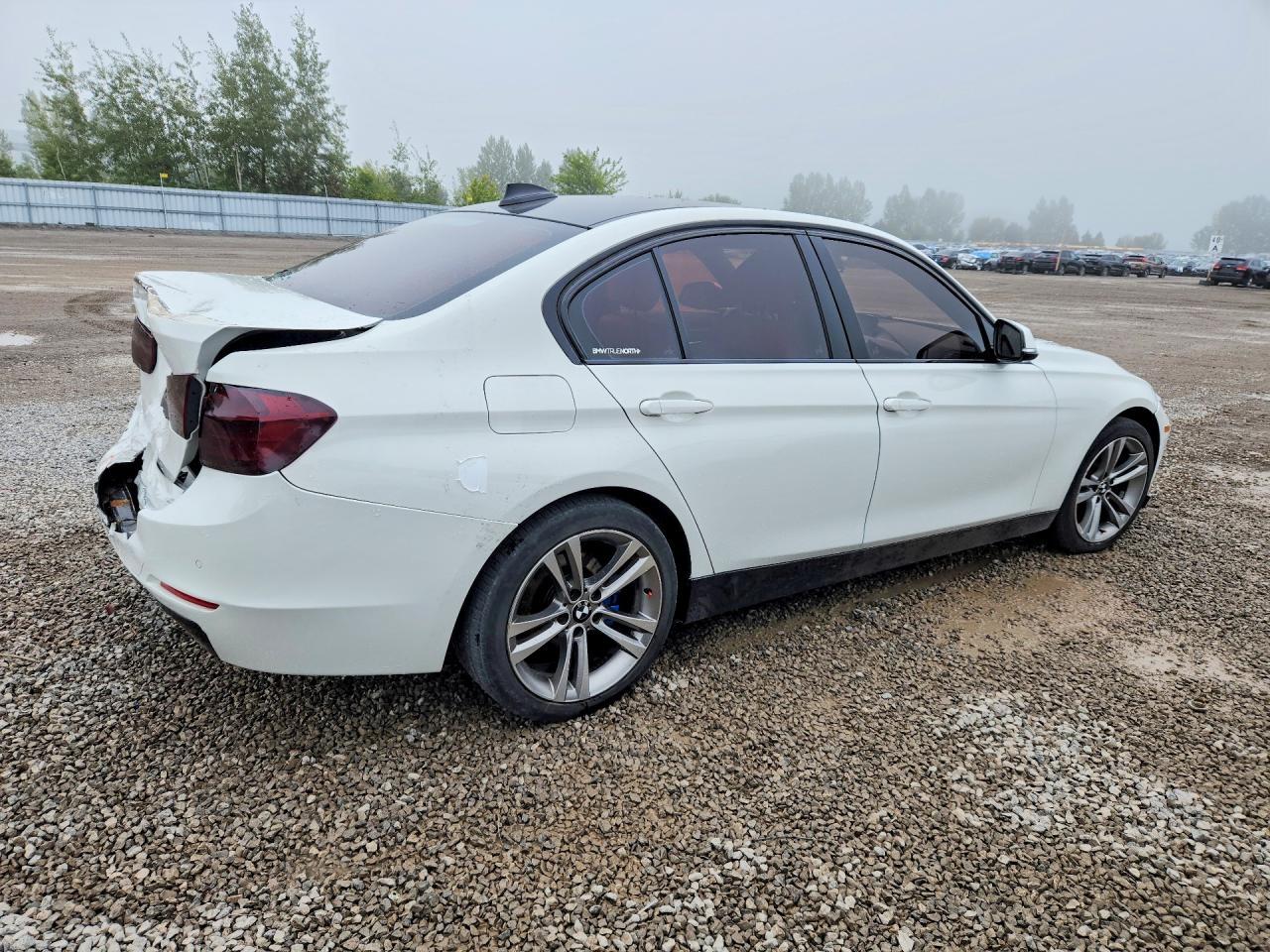 2014 BMW 328 Xi - zdjęcie 3