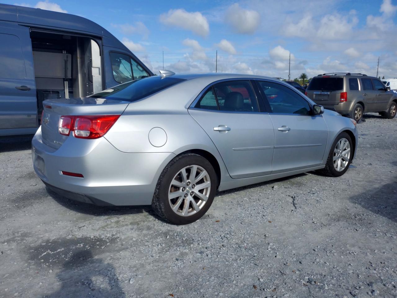 2015 Chevrolet Malibu 2Lt - zdjęcie 3