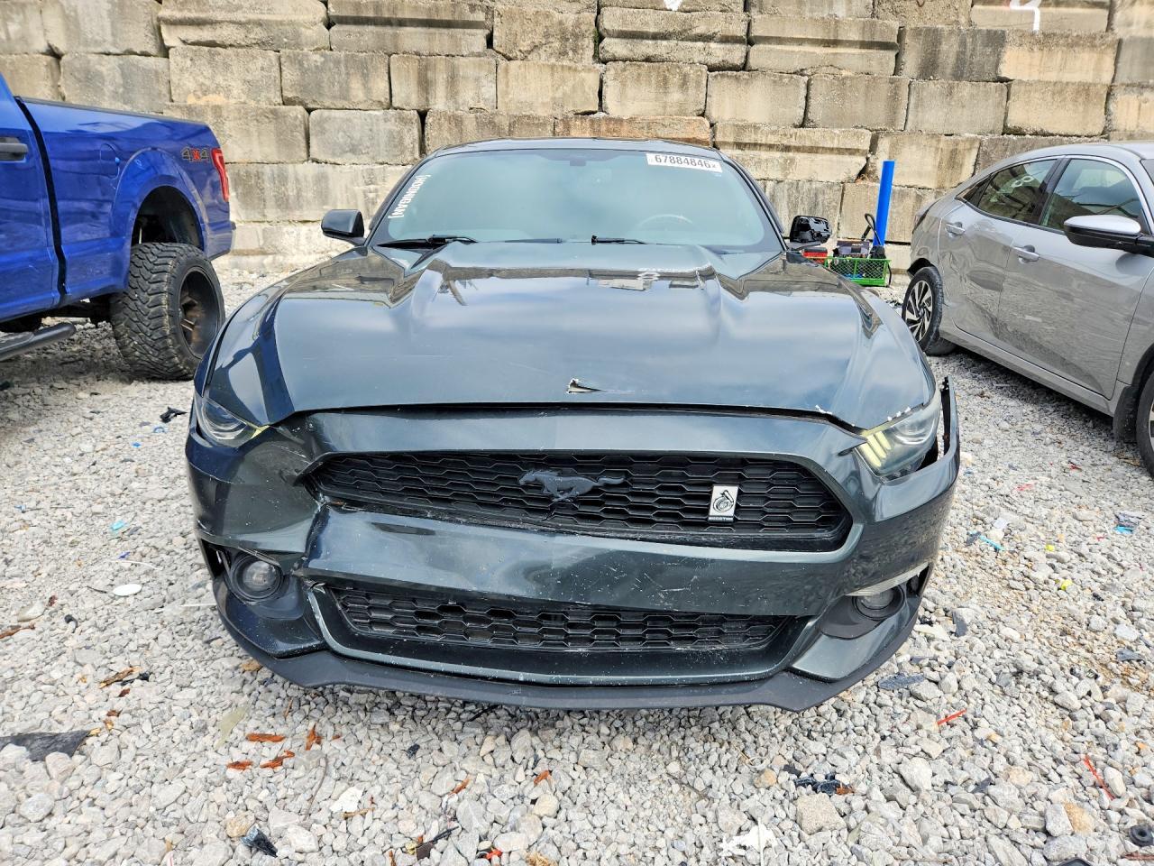 2015 Ford Mustang - zdjęcie 5