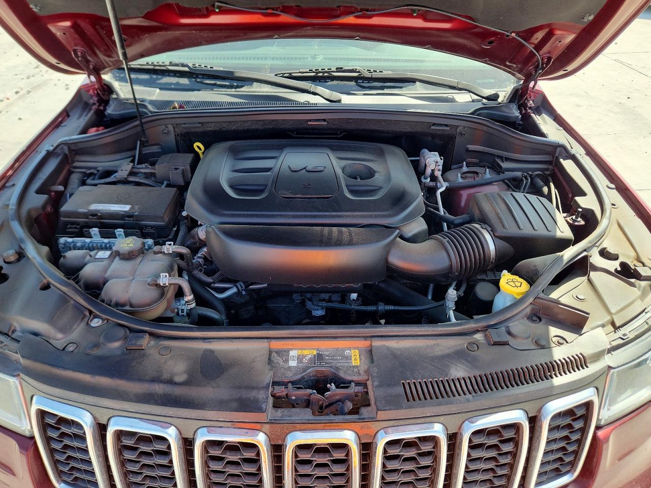 2022 Jeep Grand Cherokee Laredo E - zdjęcie 12