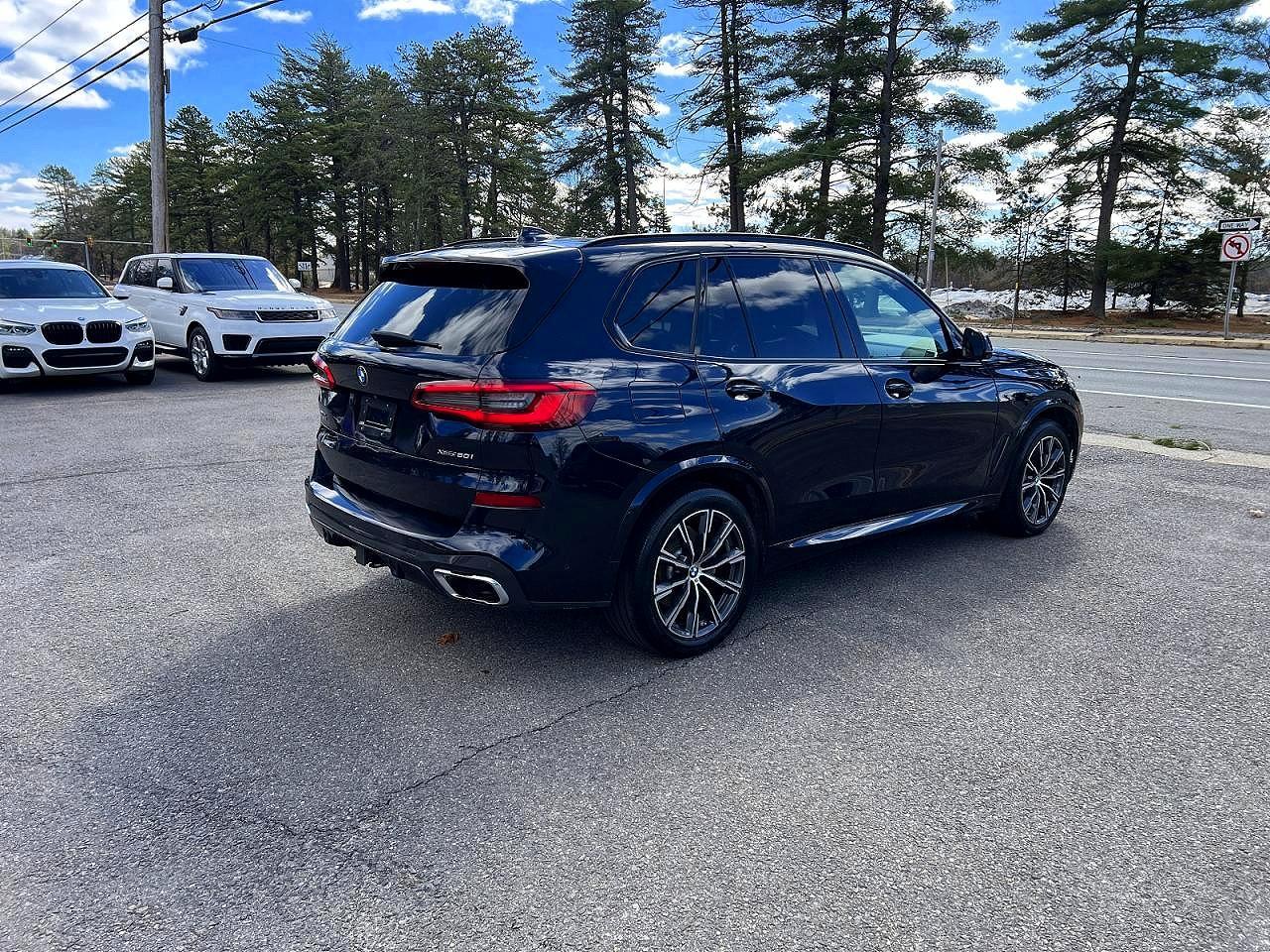 2019 BMW X5 xDrive50I - zdjęcie 4