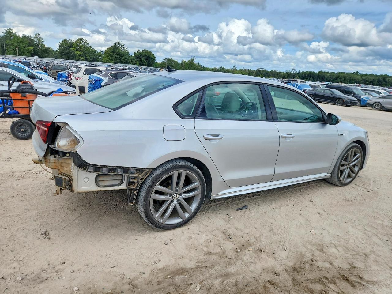 2018 Volkswagen Passat S - zdjęcie 3
