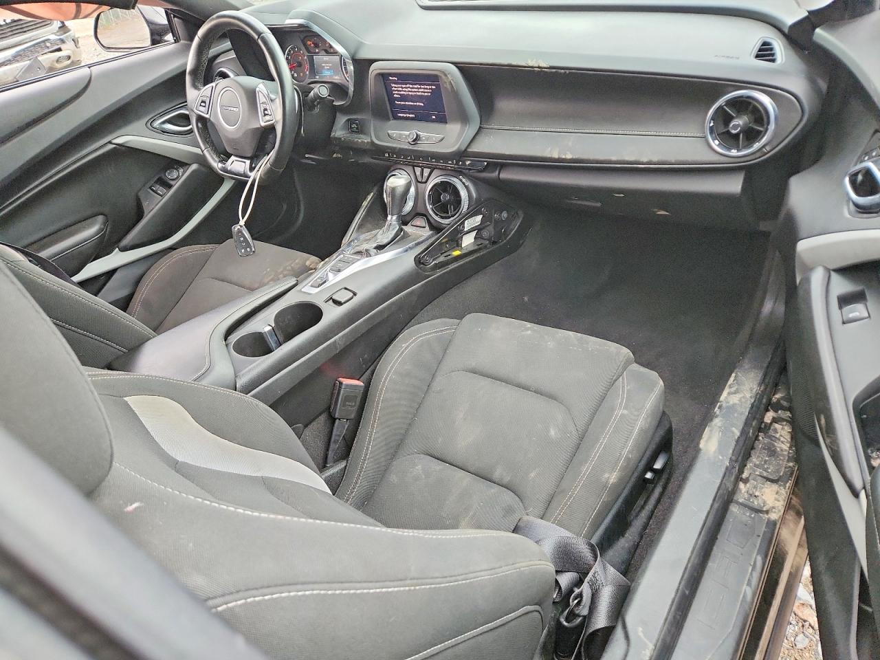 2021 Chevrolet Camaro Ls - zdjęcie 8