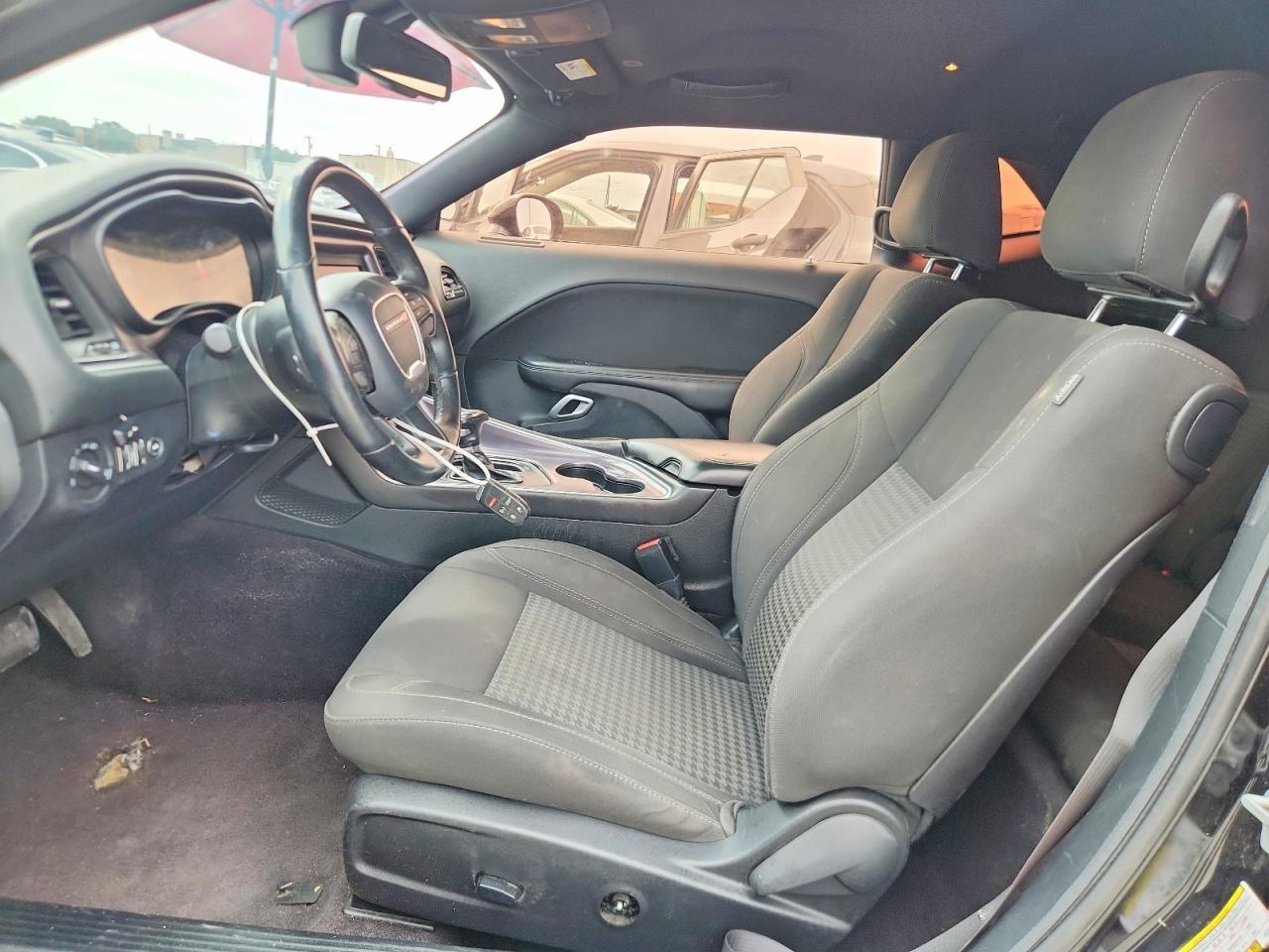 2018 Dodge Challenger Sxt - zdjęcie 7