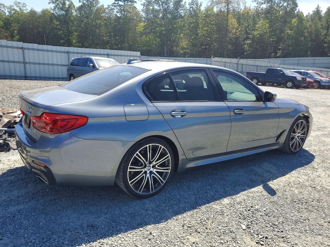 2019 BMW 540 I - zdjęcie 3