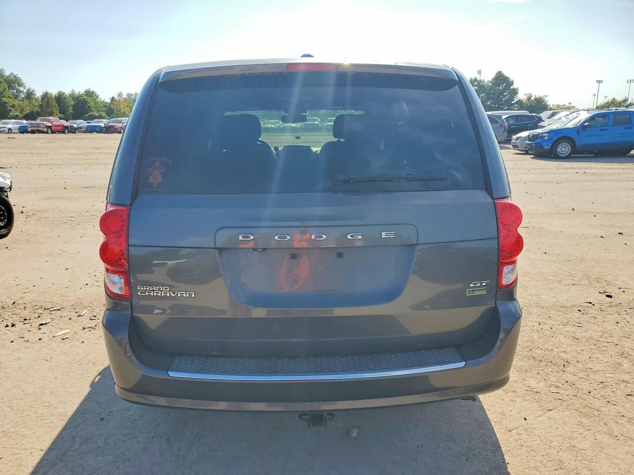 2019 Dodge Grand Caravan Gt - zdjęcie 6