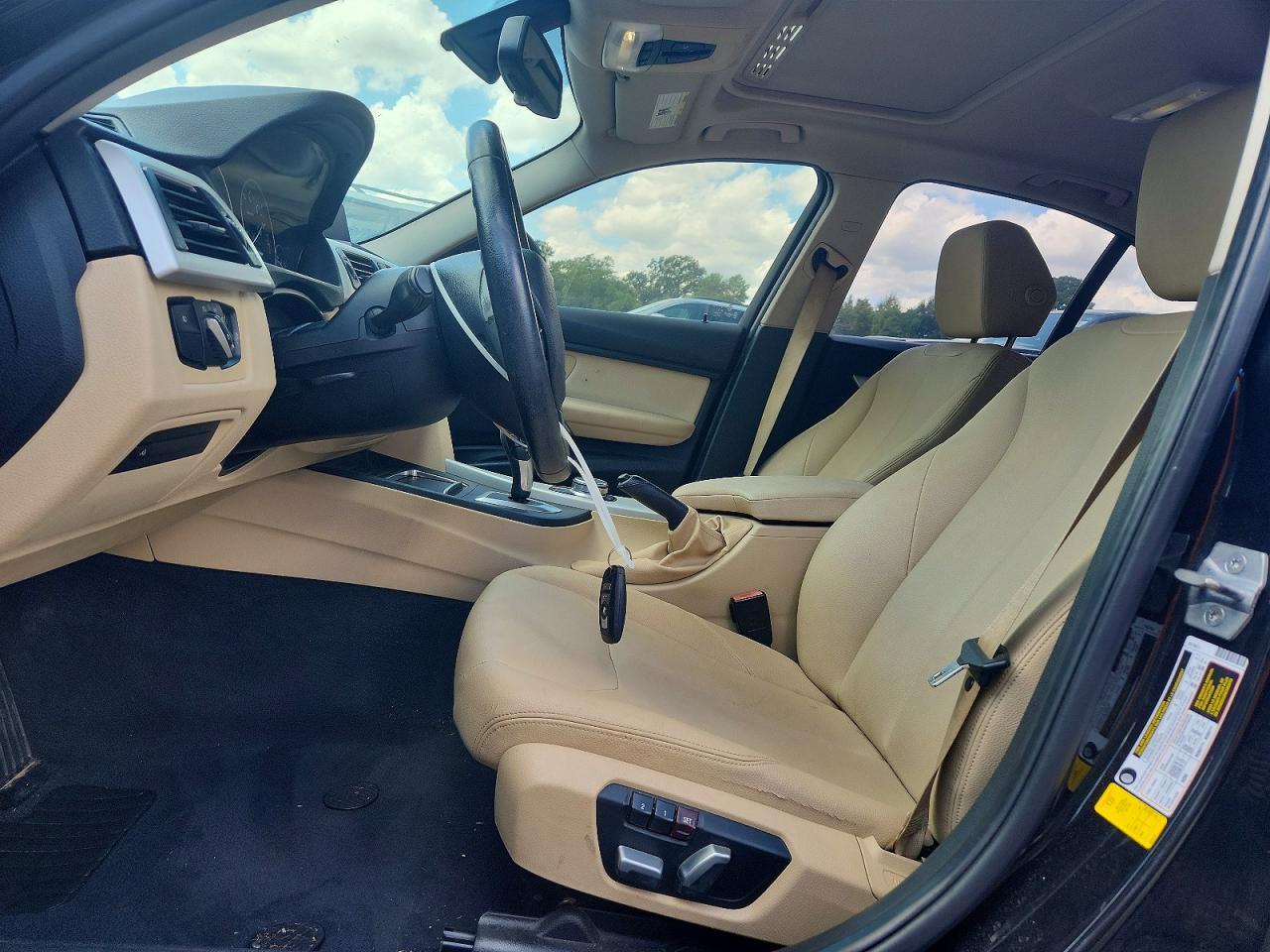 2018 BMW 320 I - zdjęcie 7