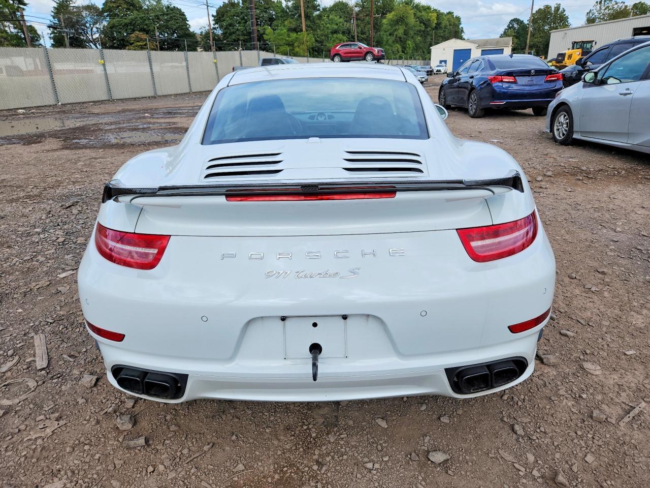 2015 Porsche 911 Turbo - zdjęcie 6