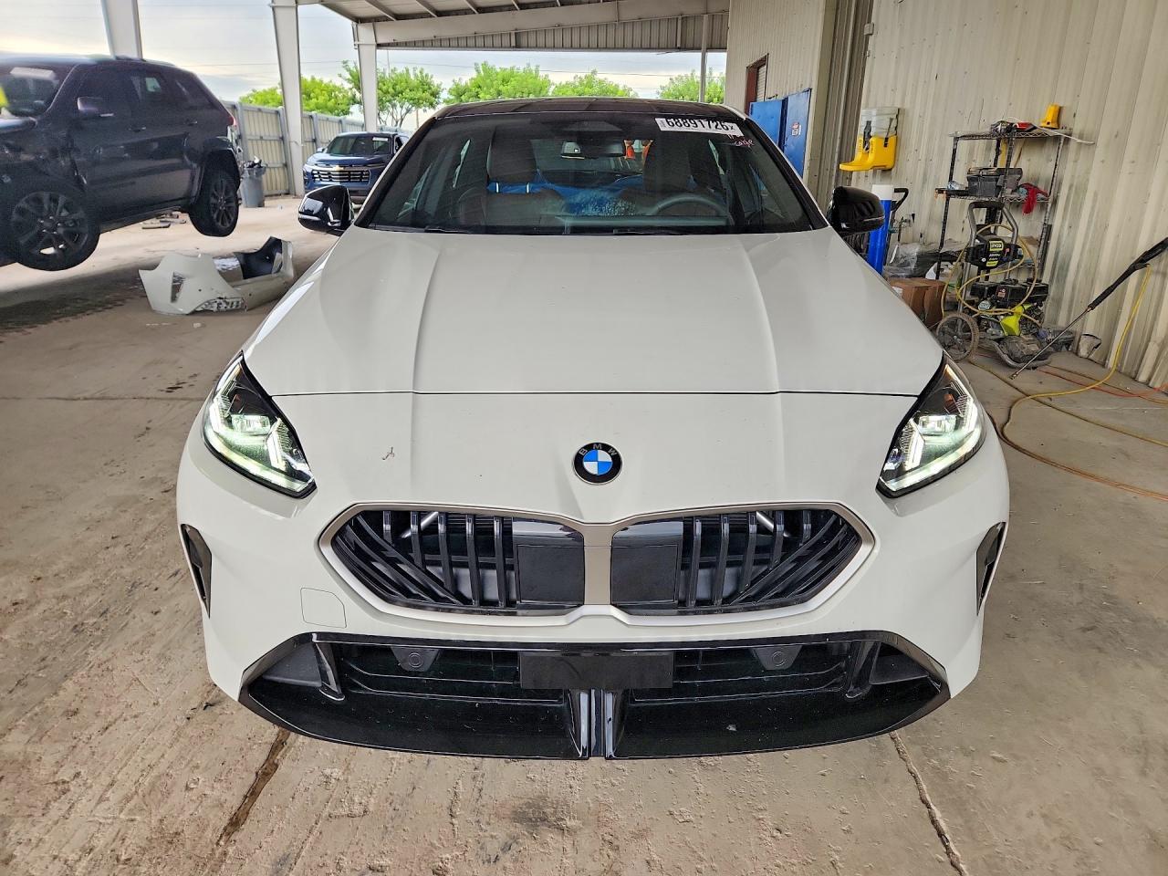 2026 BMW 228 - zdjęcie 5