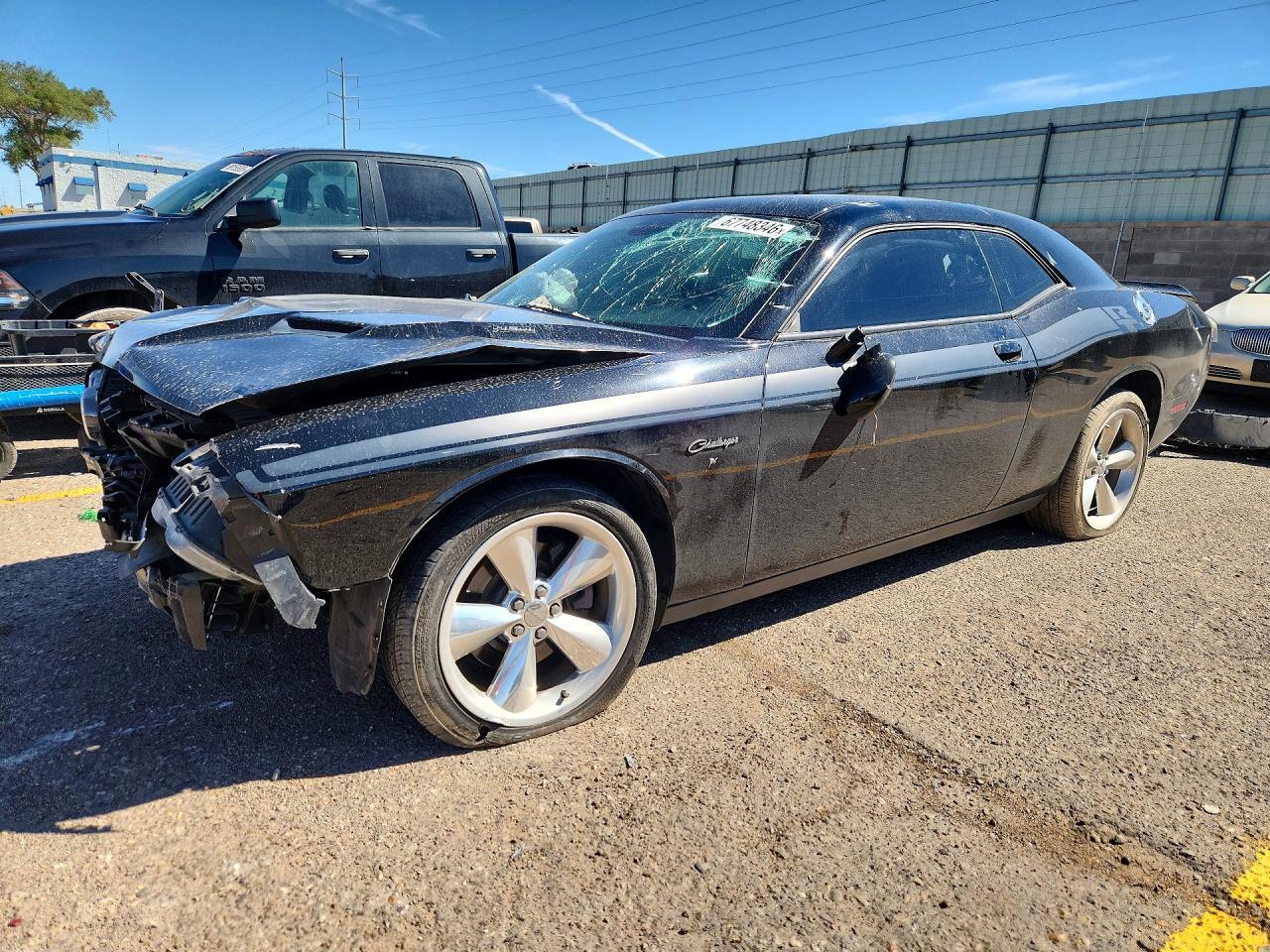 2016 Dodge Challenger R/T - zdjęcie główne