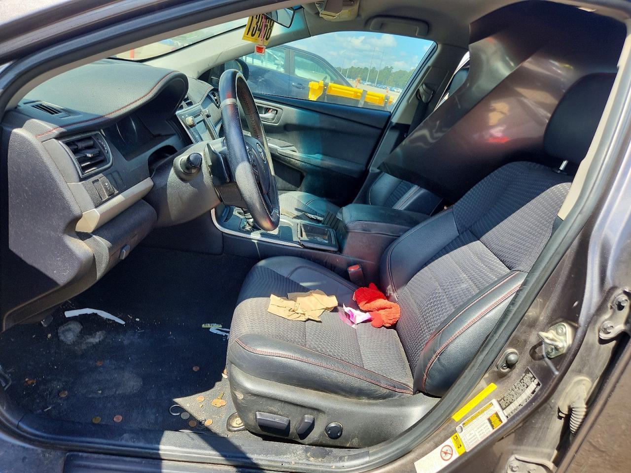 2015 Toyota Camry Se - zdjęcie 7