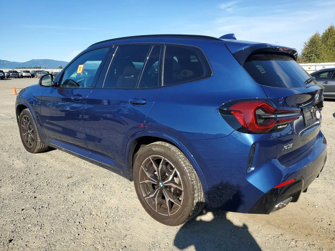 2024 BMW X3 xDrive30I - zdjęcie 2