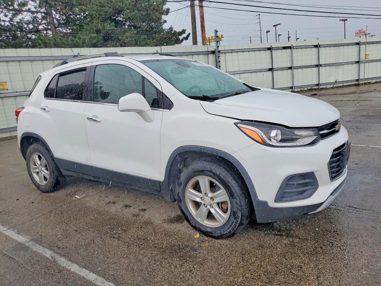 2017 Chevrolet Trax 1Lt - zdjęcie 4