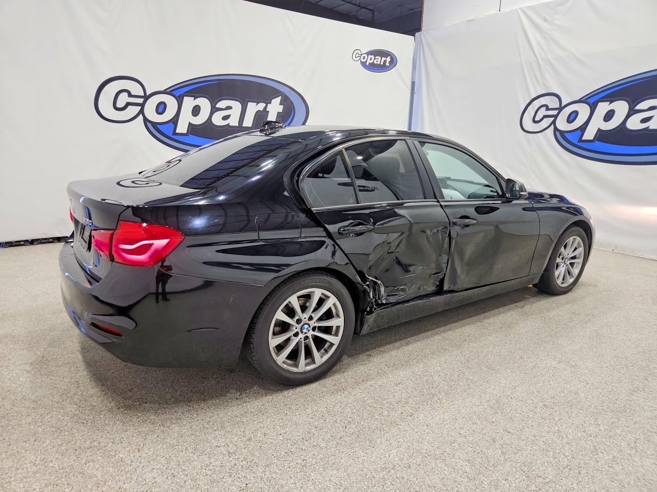 2017 BMW 320 I - zdjęcie 3