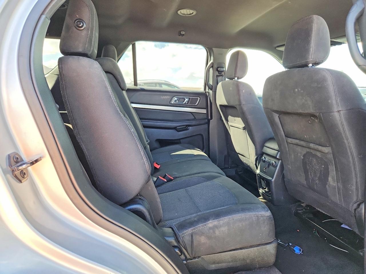 2018 Ford Explorer Xlt - zdjęcie 10