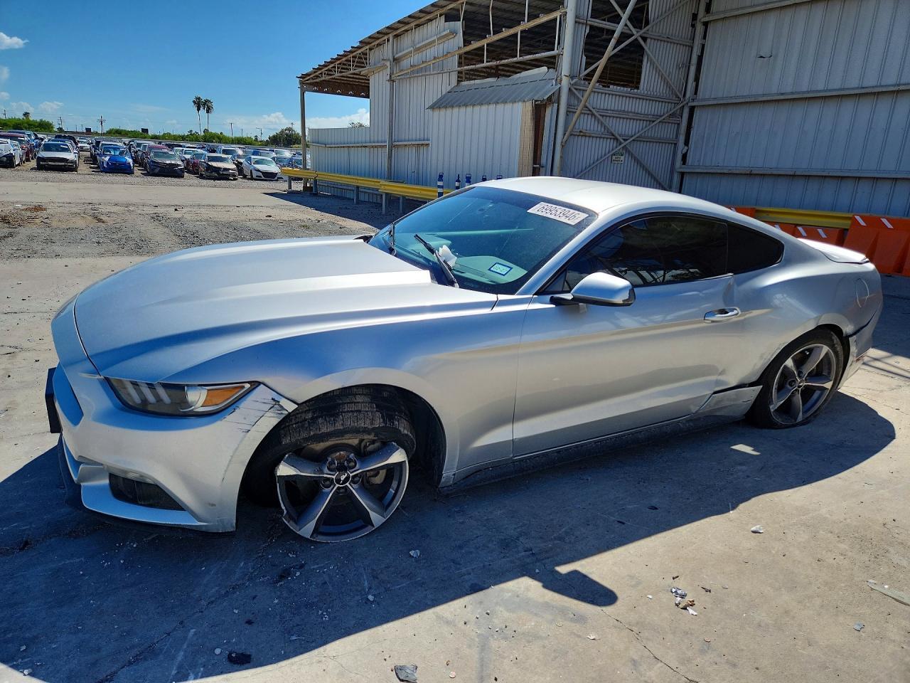 2015 Ford Mustang - zdjęcie główne