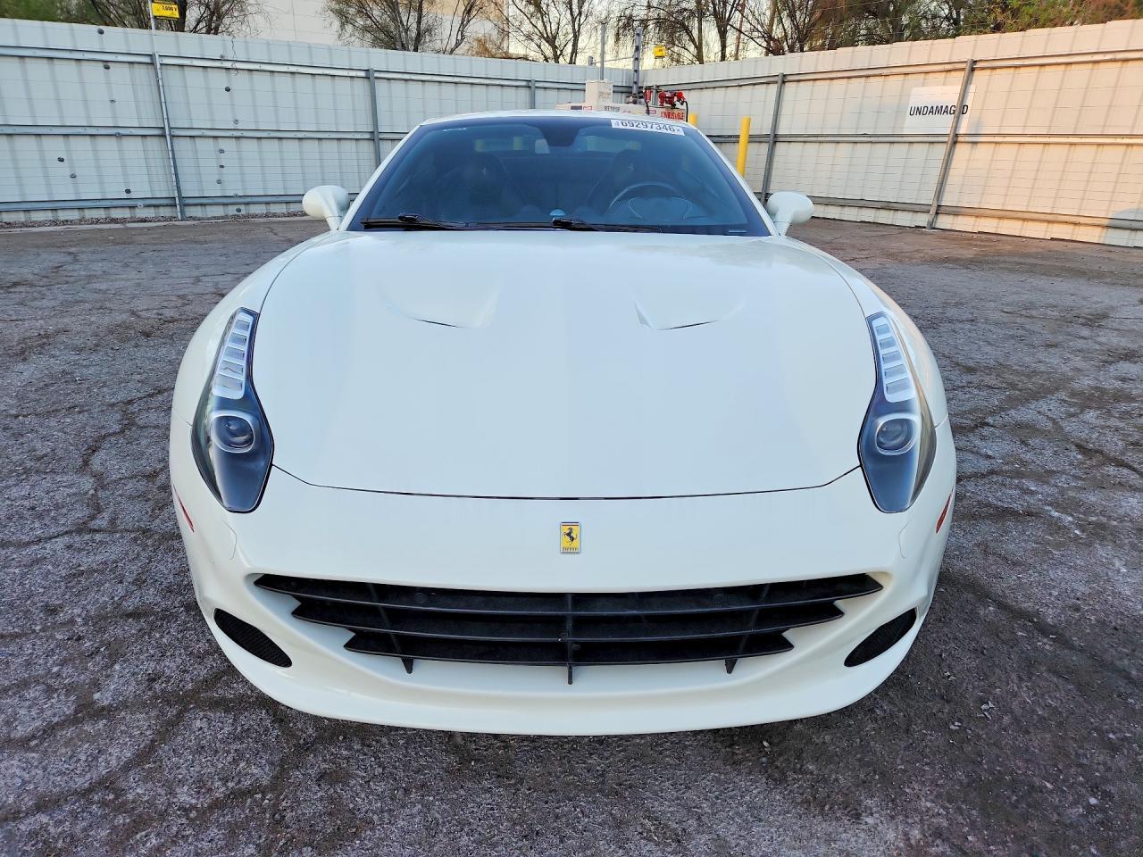 2015 Ferrari California T - zdjęcie 5