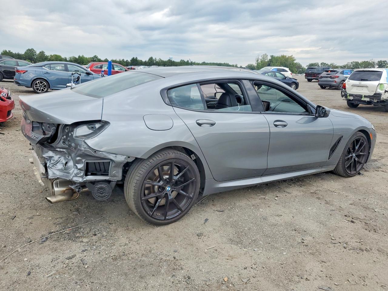 2024 BMW Seria 8 840i - zdjęcie 3
