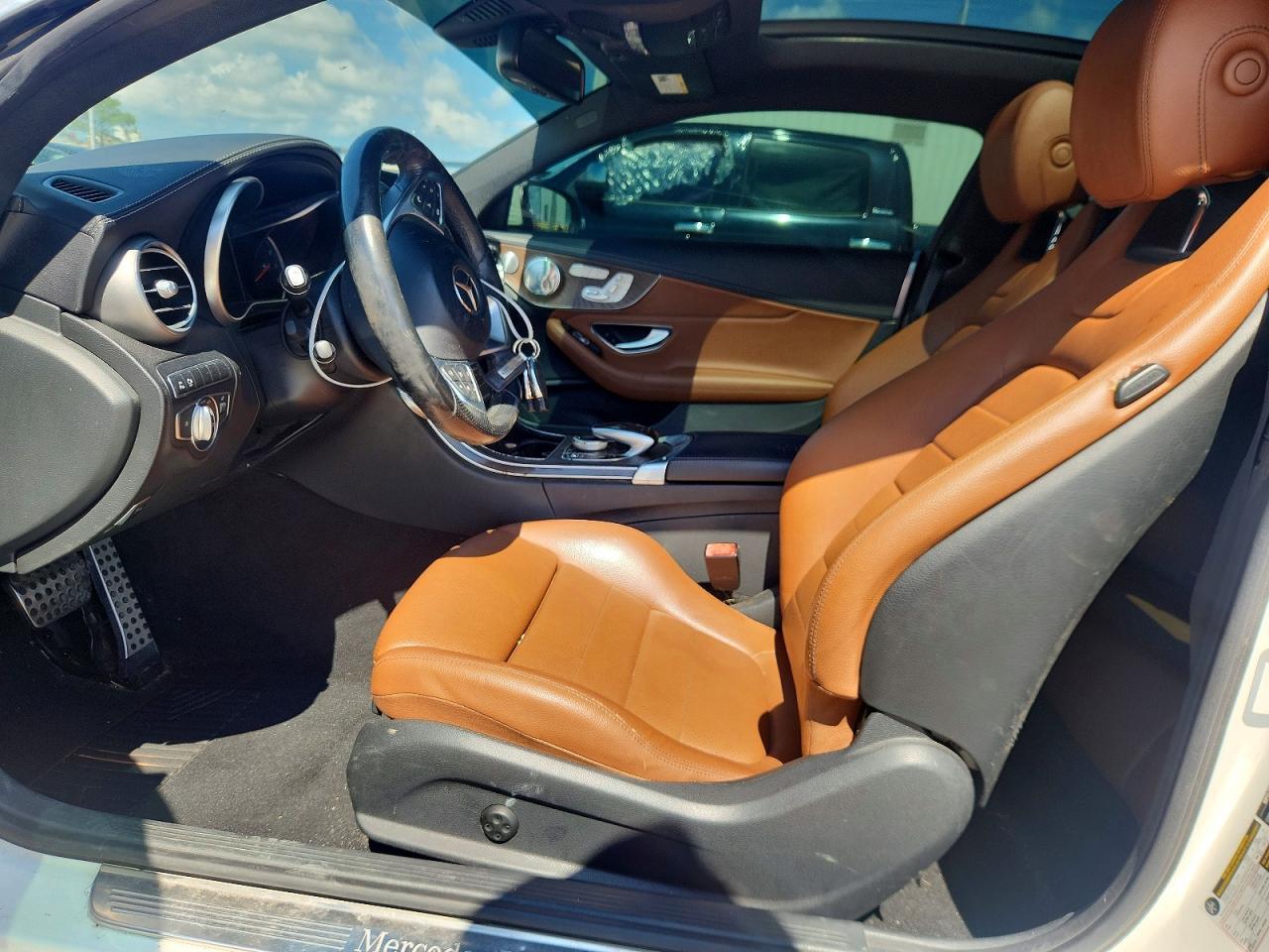 2017 Mercedes-Benz C 300 - zdjęcie 7