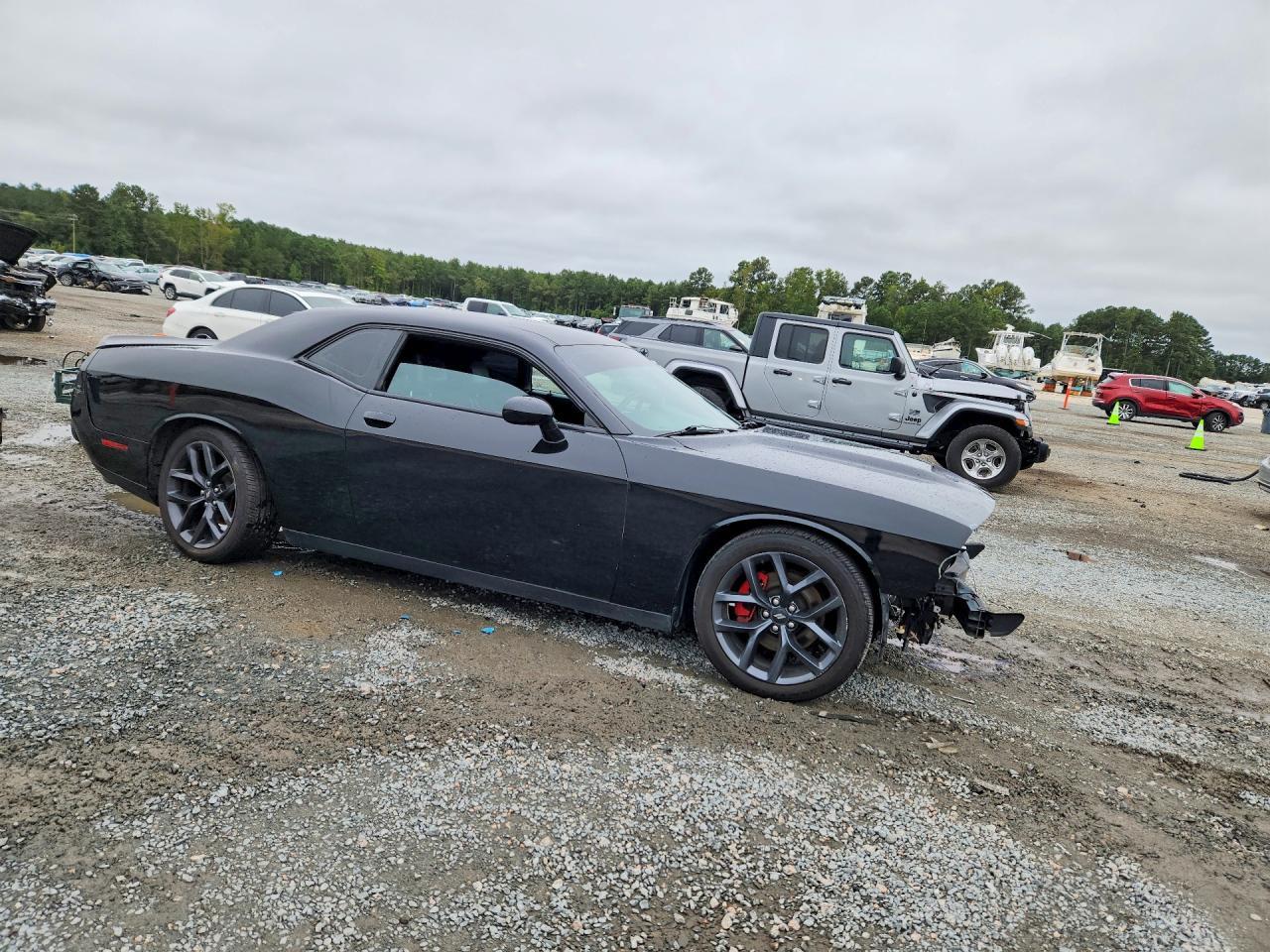 2022 Dodge Challenger R/T - zdjęcie 4