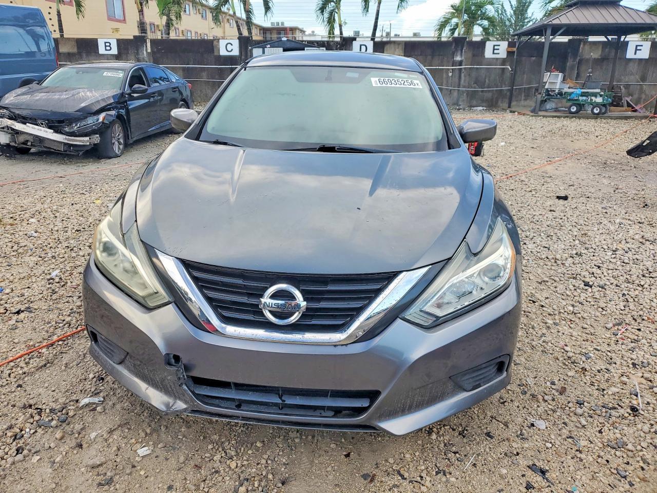 2017 Nissan Altima 2.5 S - zdjęcie 5