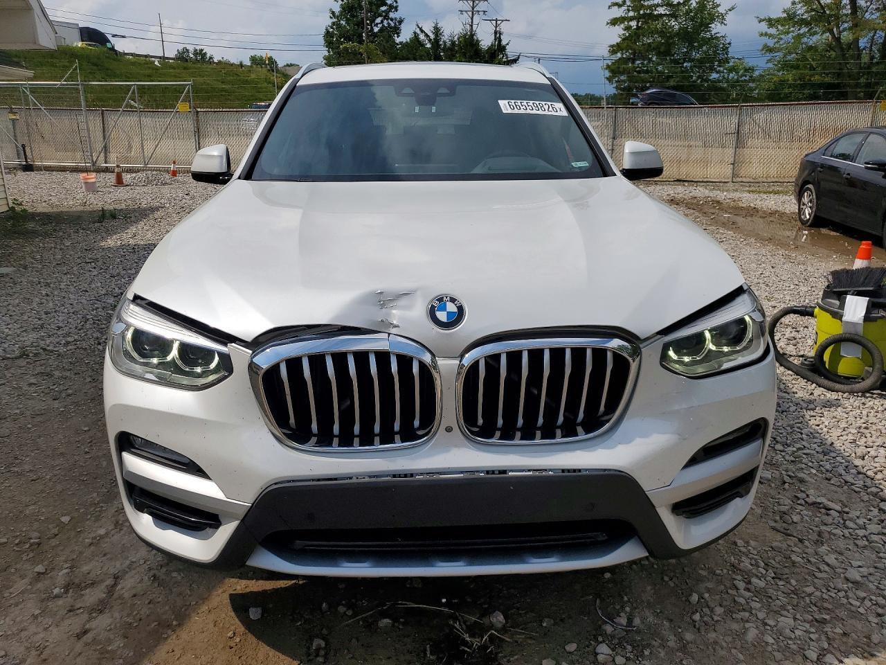 2019 BMW X3 xDrive30I - zdjęcie 5