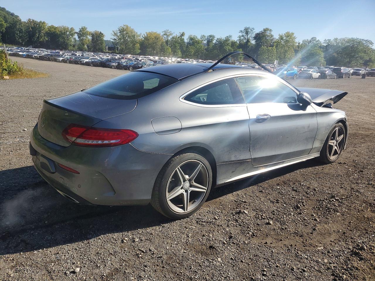 2017 Mercedes-Benz C 300 4Matic - zdjęcie 3