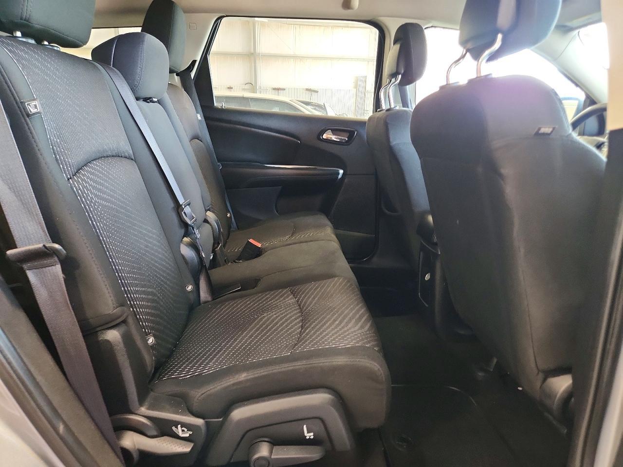 2015 Dodge Journey - zdjęcie 11