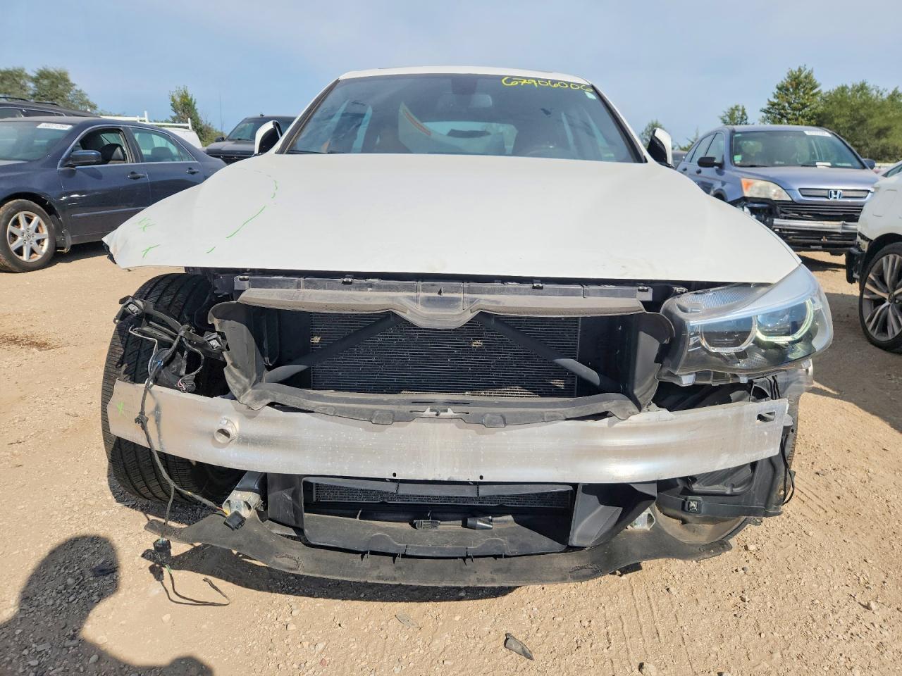 2017 BMW Seria 3 330i - zdjęcie 5