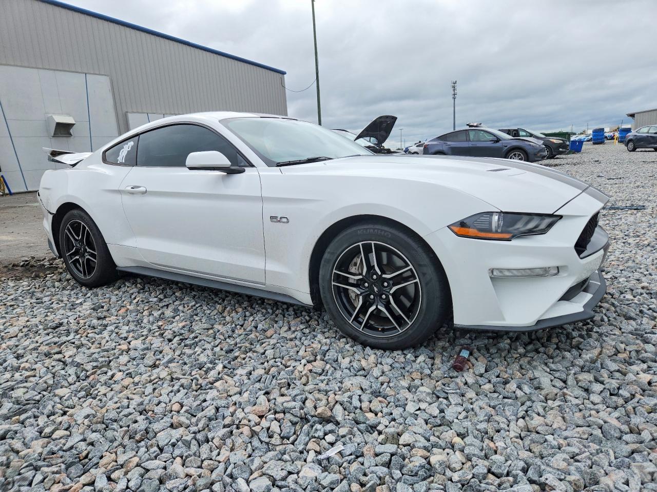 2019 Ford Mustang Gt - zdjęcie 4