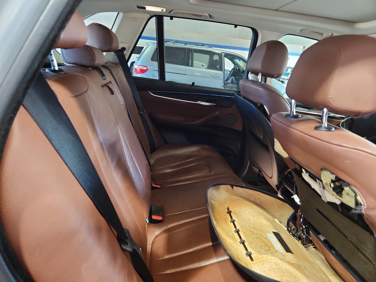 2014 BMW X5 xDrive35I - zdjęcie 11