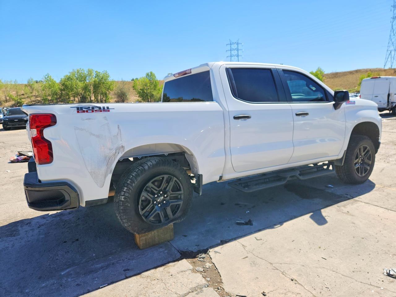 2021 Chevrolet Silverado K1500 Trail Boss Custom - zdjęcie 3