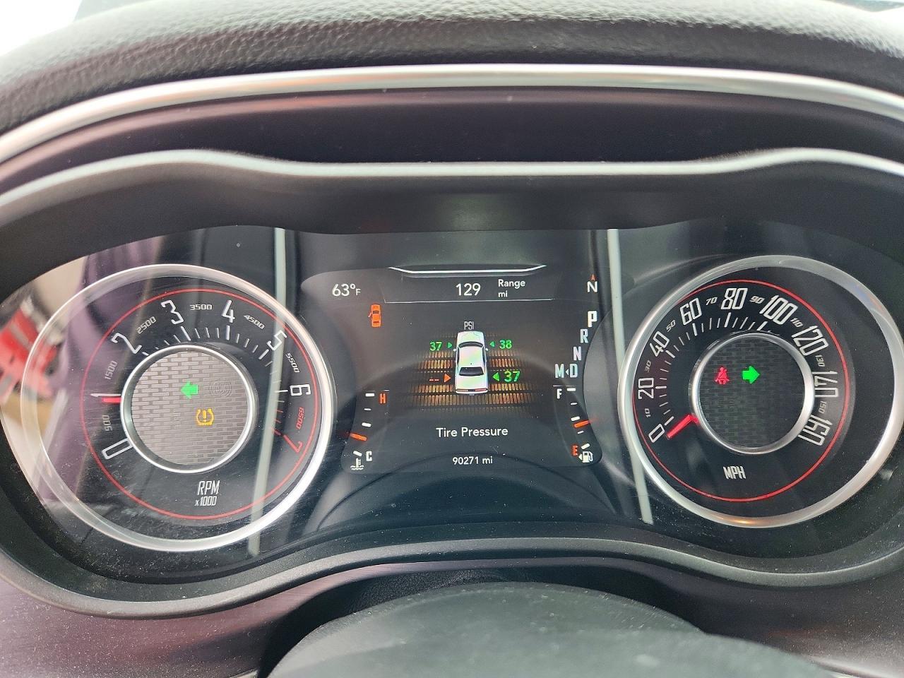 2016 Dodge Challenger Sxt - zdjęcie 9