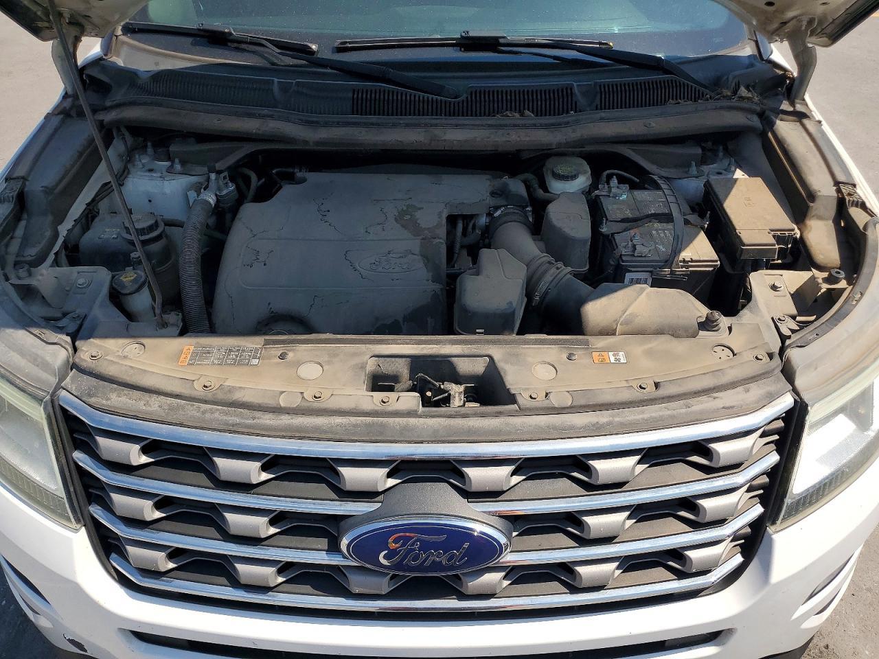 2017 Ford Explorer Xlt - zdjęcie 12