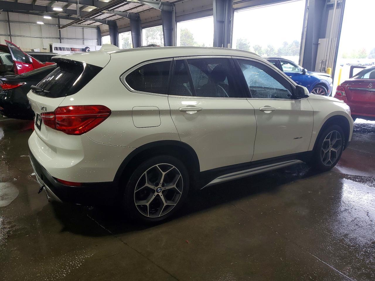 2018 BMW X1 xDrive28I - zdjęcie 3